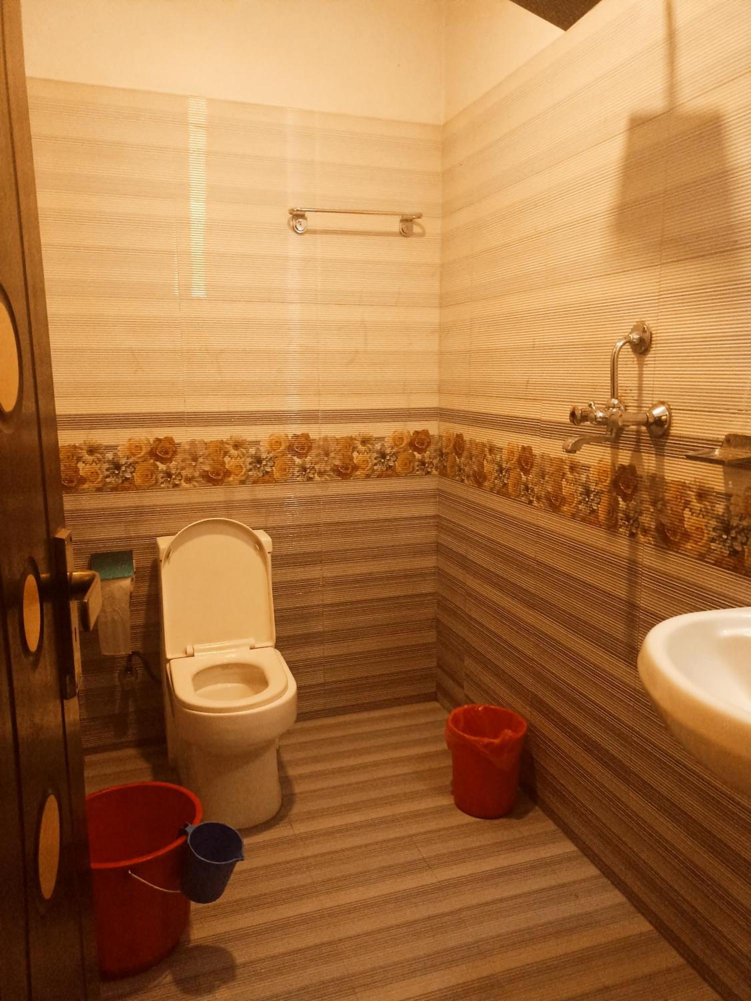 Hotel Prakash International Hetauda Værelse billede